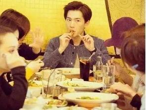 娱乐圈吃瓜背景板是谁